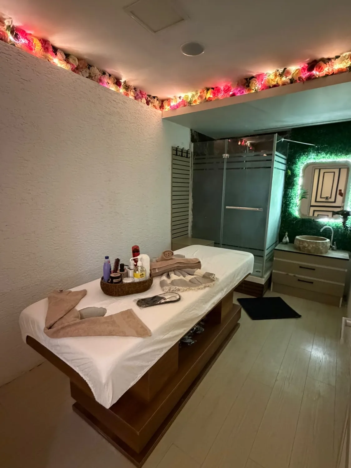 Dadı Spa masaj ve uygulama odası atmosferi